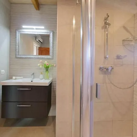 Villa In Traumlage,strandnah,schnelles Wifi/ Klima