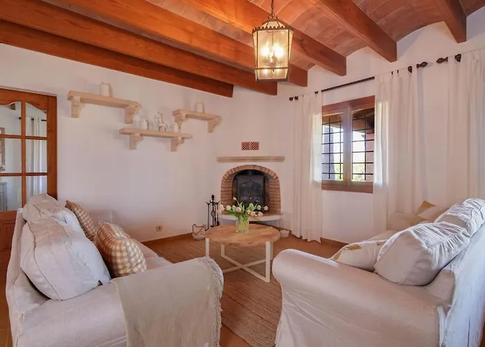 Reig In Traumlage,pool,strandnah,schnelles Wifi,klima Willa Pollensa