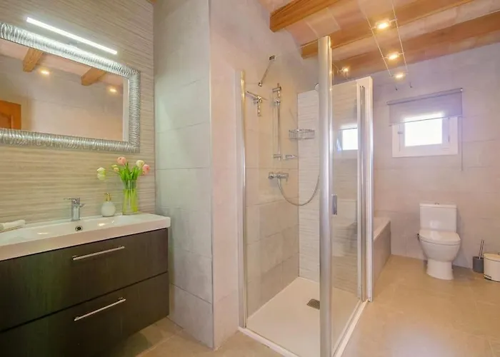 Reig In Traumlage,pool,strandnah,schnelles Wifi,klima Willa Pollensa